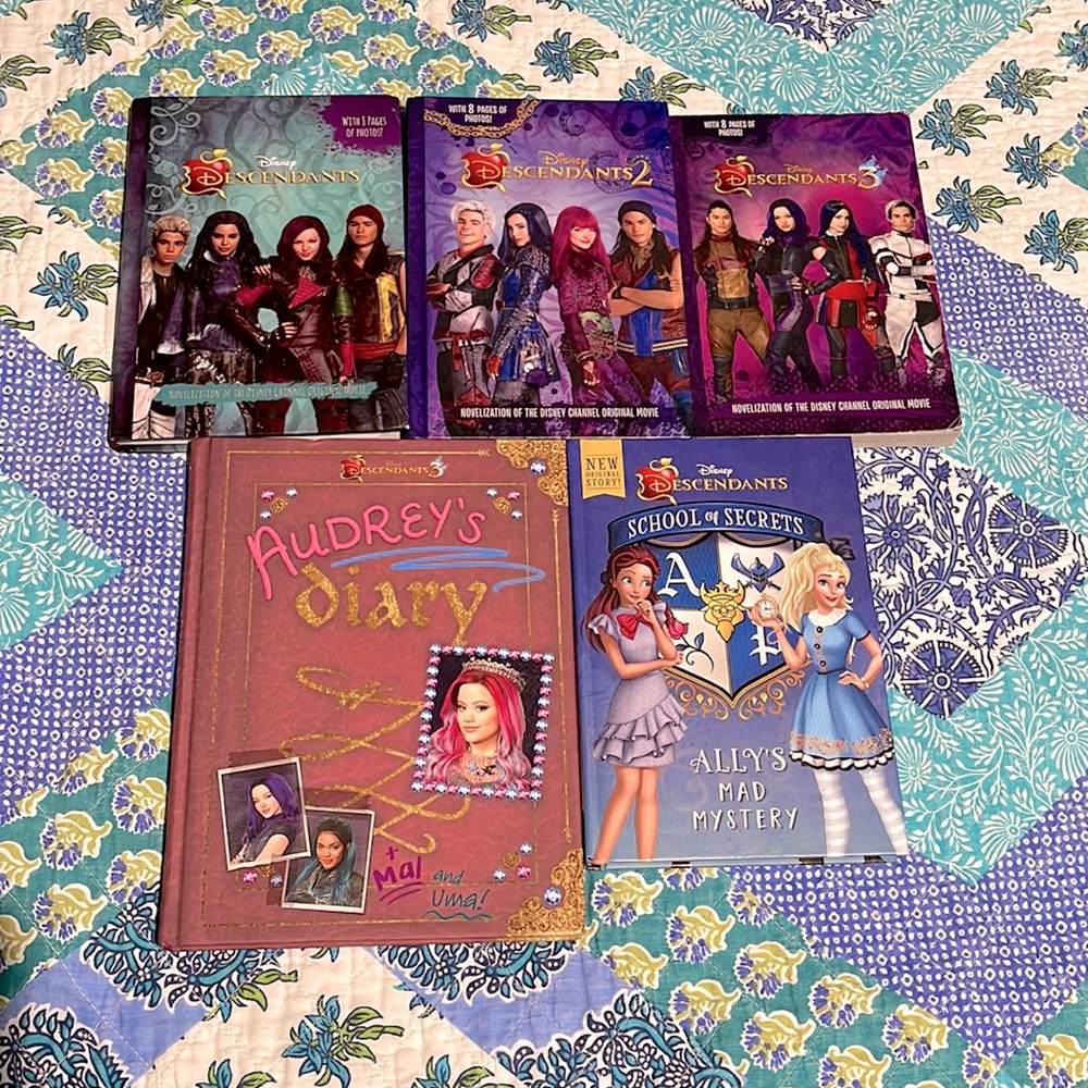 Descendants Book Set